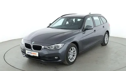 Grau Gebraucht 2019 BMW 318 Advantage Kombi | 18.590 € (Guter Preis)