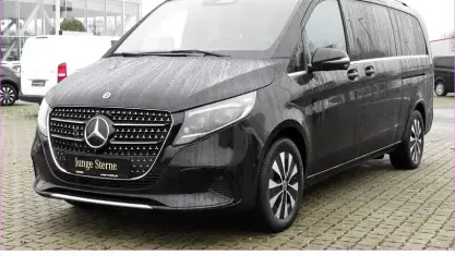 Usata Mercedes V300 Avantgarde 237 CV (174 kW) 2024 Nero Monovolume
