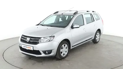 Grau Gebraucht 2015 Dacia Logan MCV Prestige Kombi | 8.900 € (Teuer)
