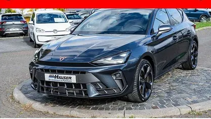 Grau Gebraucht 2025 Cupra Leon Limousine | 29.885 € (Fairer Preis)