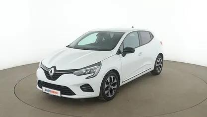 Weiß Gebraucht 2023 Renault Clio V Evolution Limousine | 13.790 € (Guter Preis)