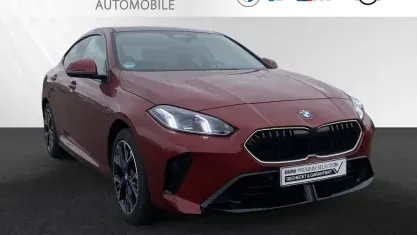 Gebraucht BMW 220 170 PS (125 kW) 2025 Fire red metallic Coupé