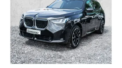 Gebraucht BMW X3 M Sport 197 PS (144 kW) 2025 Grau SUV