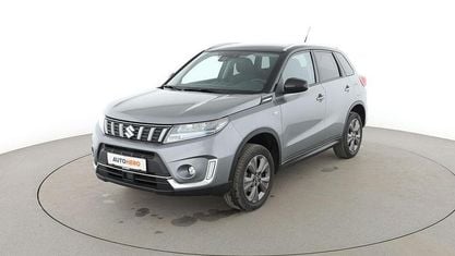 Gebraucht Suzuki Vitara Comfort 102 PS (75 kW) 2022 Grau SUV