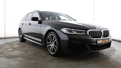 Gebraucht BMW 530 M Sport 245 PS (180 kW) 2023 Grau Kombi