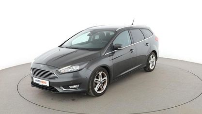 Używany Ford Focus Titanium 125 KM (91 kW) 2018 Szary Kombi
