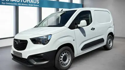 Gebraucht Opel Combo Edition 102 PS (75 kW) 2022 Weiß Van / Kleinbus