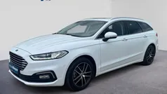 Weiß (frost weiß) Gebraucht 2022 Ford Mondeo Titanium Limousine | 22.900 € (Fairer Preis)
