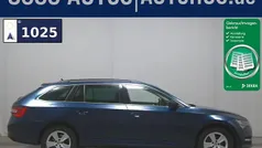 Energy blau Gebraucht 2022 Skoda Superb Style Kombi | 29.440 € (Fairer Preis)