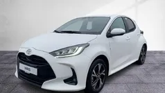 Gebraucht 2025 Toyota Yaris Hybrid Comfort Limousine | 25.670 € (Fairer Preis)