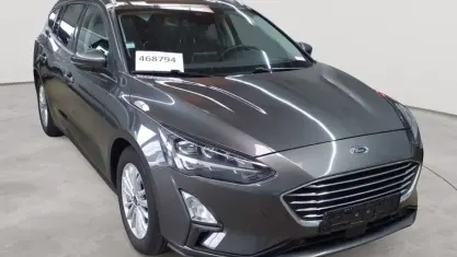 Käytetty Ford Focus Titanium 150 HP (110 kW) 2021 Harmaa Farmari