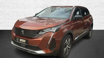 Gebraucht Peugeot 5008 Allure 131 PS (96 kW) 2022 Braun Van / Kleinbus