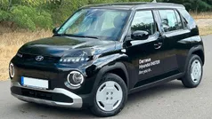 Schwarz Gebraucht 2025 Hyundai Inster Select Kleinwagen | 23.490 € (Fairer Preis)