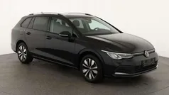 Deep black perleffekt Gebraucht 2023 VW Golf VIII Move Kombi | 25.419 € (Fairer Preis)