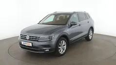 Grau Gebraucht 2019 VW Tiguan Allspace Highline SUV | 26.650 € (Fairer Preis)