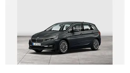 Gebraucht BMW 220 Luxury Line 192 PS (141 kW) 2019 Grau Van / Kleinbus