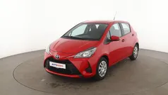 Rot Gebraucht 2018 Toyota Yaris Limousine | 10.840 € (Fairer Preis)