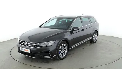 Grau Gebraucht 2021 VW Passat GTE Kombi | 19.600 € (Fairer Preis)
