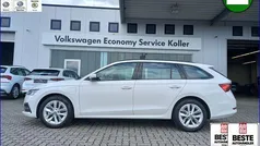 Weiß Gebraucht 2022 Skoda Octavia Kombi | 23.970 € (Superpreis)