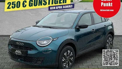 Neu Fiat 600 145 PS (106 kW) 2025 Mare grün SUV