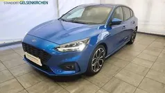 Blau (metallic) Gebraucht 2020 Ford Focus ST-Line Limousine | 16.740 € (Fairer Preis)