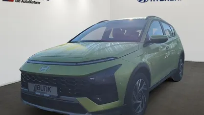 Neu Hyundai Bayon Trend 101 PS (74 kW) 2025 Lucid lime SUV