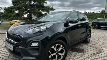 Gebraucht Kia Sportage 132 PS (97 kW) 2021 Schwarz SUV