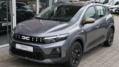 Neu Dacia Sandero Extreme 122 PS (89 kW) 2026 Schiefergrau Limousine