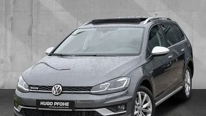 Grau Gebraucht 2017 VW Golf Alltrack Kombi | 19.589 € (Fairer Preis)