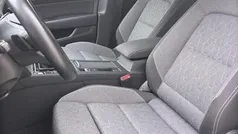 Weiss Gebraucht 2023 VW Passat Business Kombi | 25.277 € (Guter Preis)