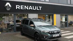 Zedergrün Neu 2025 Dacia Jogger Extreme Kombi | 27.830 € (Fairer Preis)