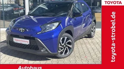Juniper blue metallic/dach mys Neu 2025 Toyota Aygo X SUV | 18.780 € (Fairer Preis)