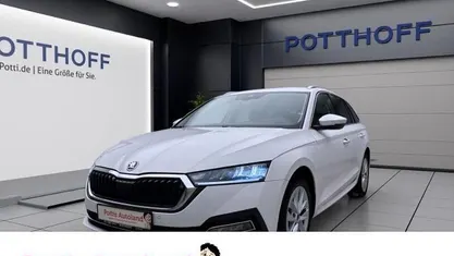 Gebraucht 2023 Skoda Octavia Style Kombi | 21.377 € (Fairer Preis)