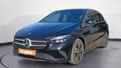 Gebraucht Mercedes B200 Progressive 163 PS (119 kW) 2021 Schwarz Kleinwagen
