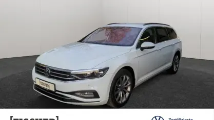 Gebraucht VW Passat Business 204 PS (150 kW) 2023 Weiss Kombi