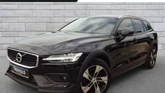 Gebraucht 2021 Volvo V60 CC Pro Kombi | 32.790 € (Fairer Preis)