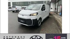 Gebraucht 2024 Toyota Proace Van | 31.760 € (Fairer Preis)