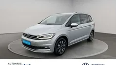 Reflexsilber metallic Gebraucht 2023 VW Touran Move Van / Kleinbus | 35.250 € (Fairer Preis)