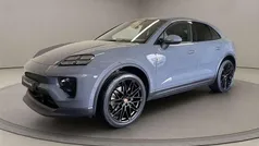Schiefergrau neo Gebraucht 2025 Porsche Macan 4 Electric SUV | 87.700 € (Fairer Preis)