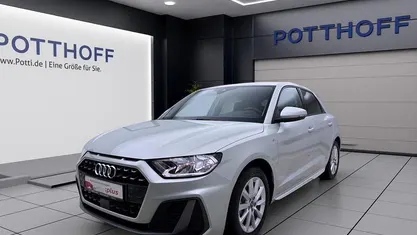Gebraucht 2025 Audi A1 Sportback S-Line Kleinwagen | 24.750 € (Fairer Preis)