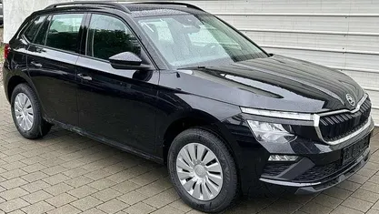 Gebraucht 2025 Skoda Kamiq Selection SUV | 24.990 € (Guter Preis)
