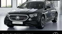 Schwarz Gebraucht 2025 Mercedes E200 AMG line Limousine | 63.490 € (Fairer Preis)