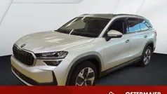 Brillantsilber Gebraucht 2024 Skoda Kodiaq Selection SUV | 42.255 € (Superpreis)