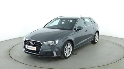 Gebraucht Audi A3 Sport 116 PS (85 kW) 2019 Grau Limousine