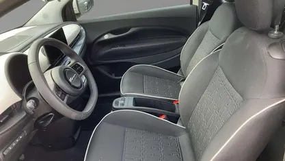 Weiß Gebraucht 2023 Fiat 500e Kleinwagen | 23.999 € (Fairer Preis)