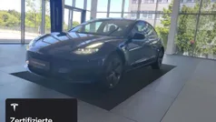 Blau Gebraucht 2021 Tesla Model 3 Limousine | 24.600 € (Fairer Preis)