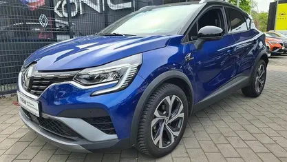 Blau Gebraucht 2022 Renault Captur R.S. SUV | 19.999 € (Guter Preis)