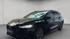 Agate black metallic Gebraucht 2024 Ford Focus ST-Line X Kombi | 27.450 € (Fairer Preis)