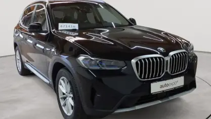 Gebraucht BMW X3 Sport Line 190 PS (139 kW) 2023 Schwarz uni SUV