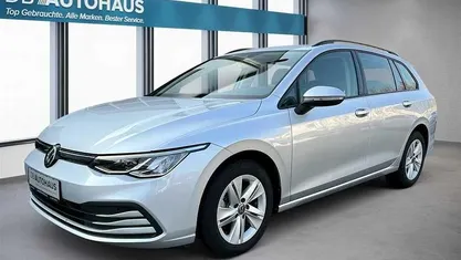 Gebraucht VW Golf VIII Life 110 PS (80 kW) 2024 Kombi